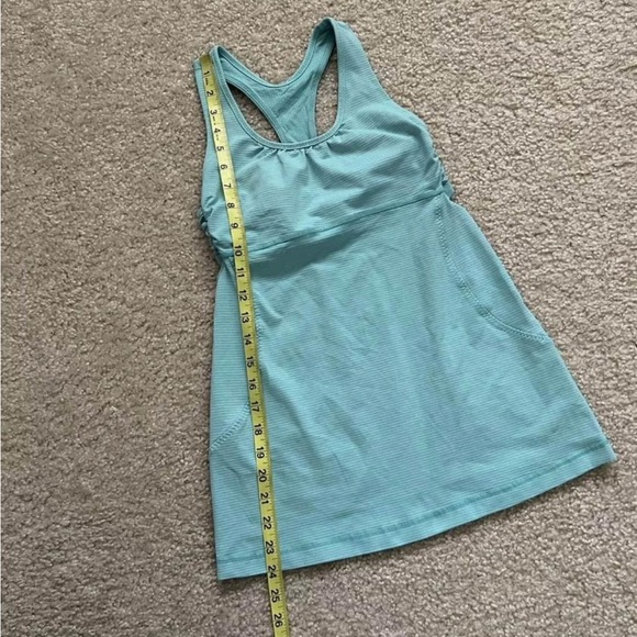Lululemon Turbo Racerback Tank Size 4 - Picture 6 of 9